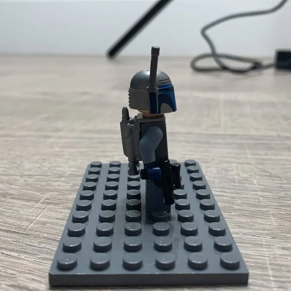 Lego plate away