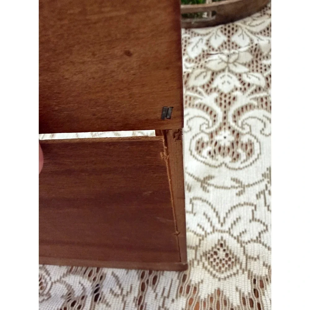 N/A rack handcrafted adds