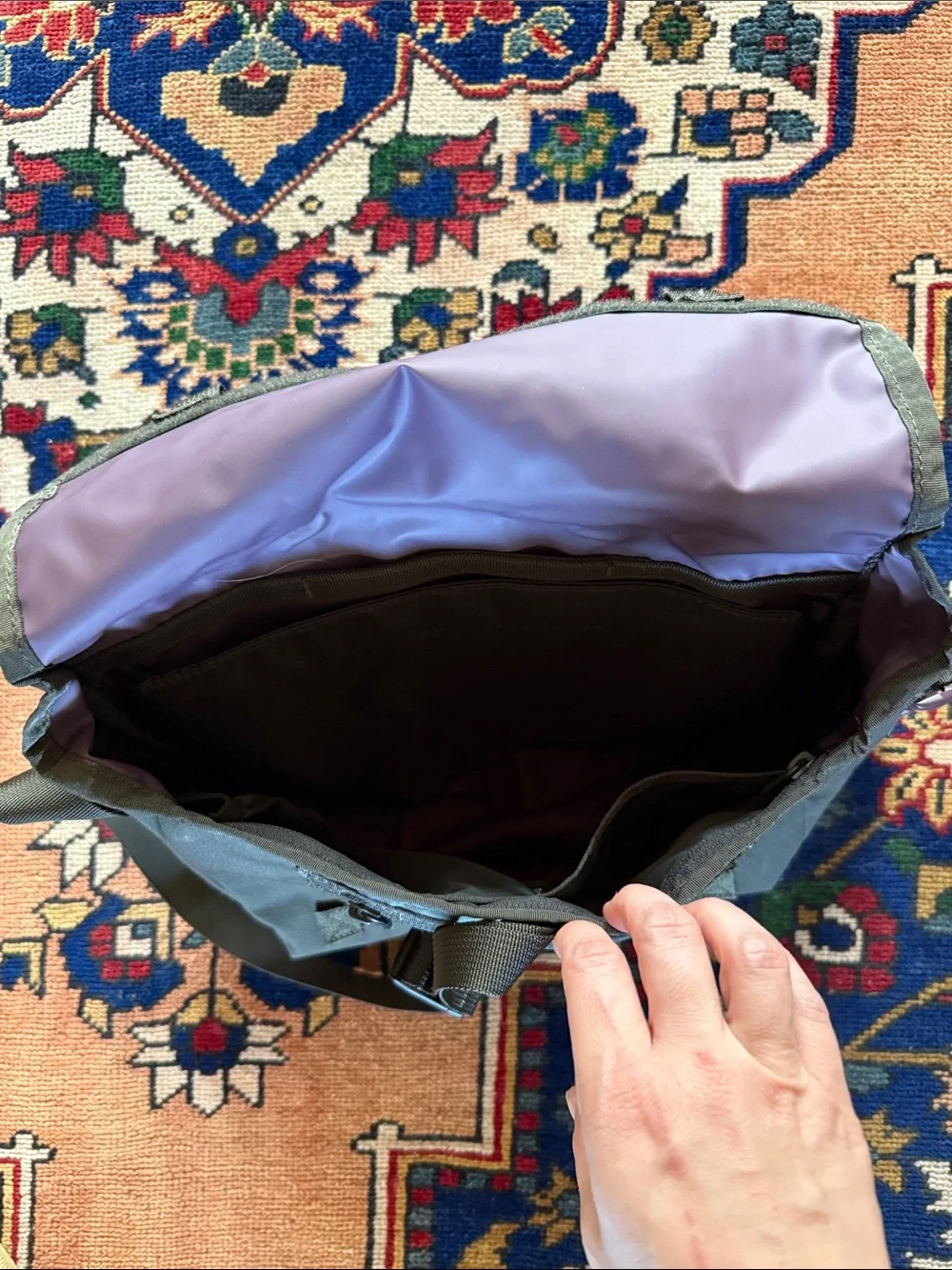 Timbuk2 messenger by carry