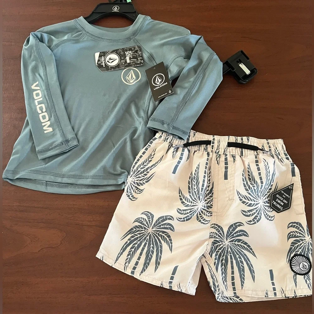 Volcom nwt two