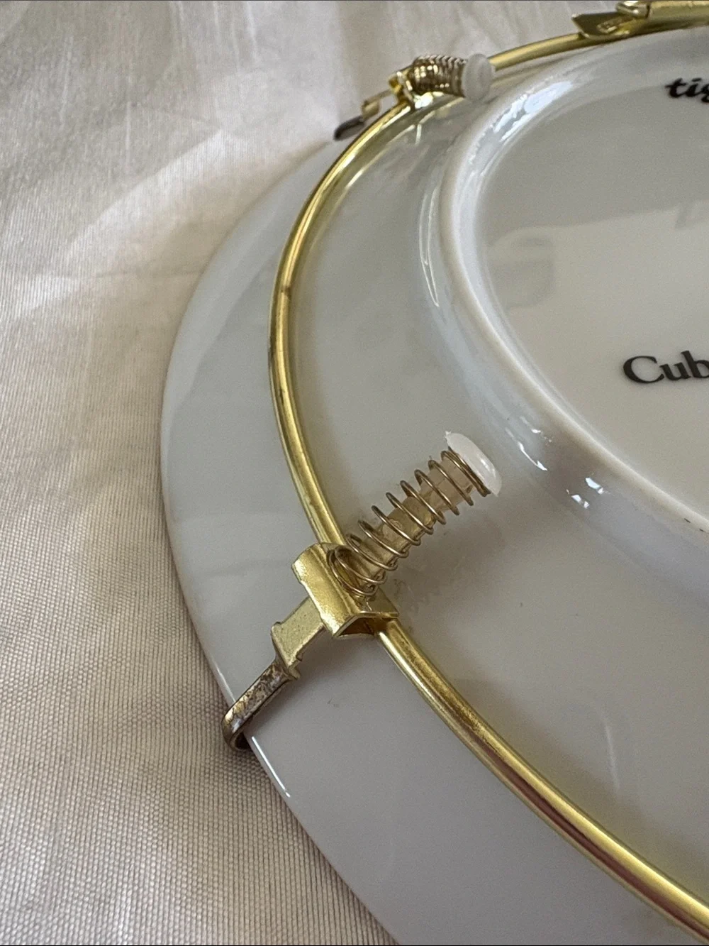 Tiger Cub Wall Plate - Gold Trim Home Wall Decor
