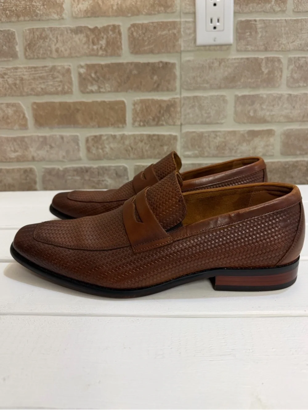 Florsheim Brown Woven Leather Loafers Size 8D Dress Shoes Slip On Classic