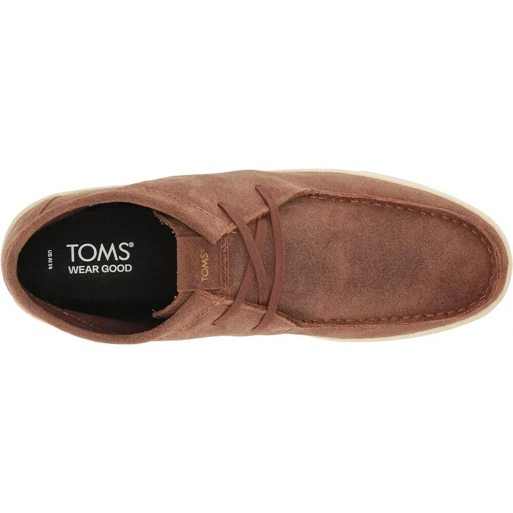 Toms travel type color