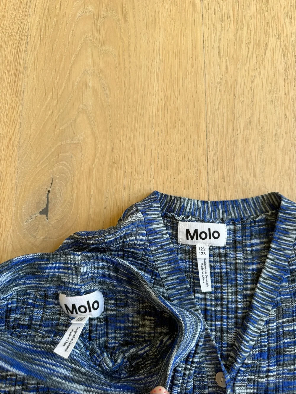 Molo piece pattern