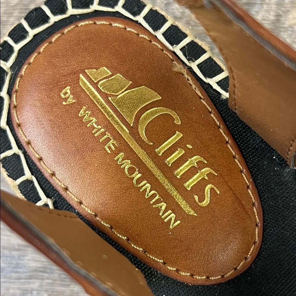 Cliffs by WHITE MOUNTAIN add casual