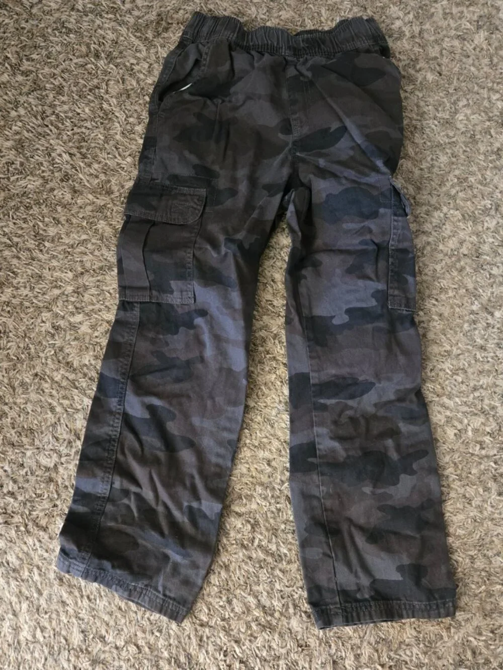 The Childrens Place camo grey