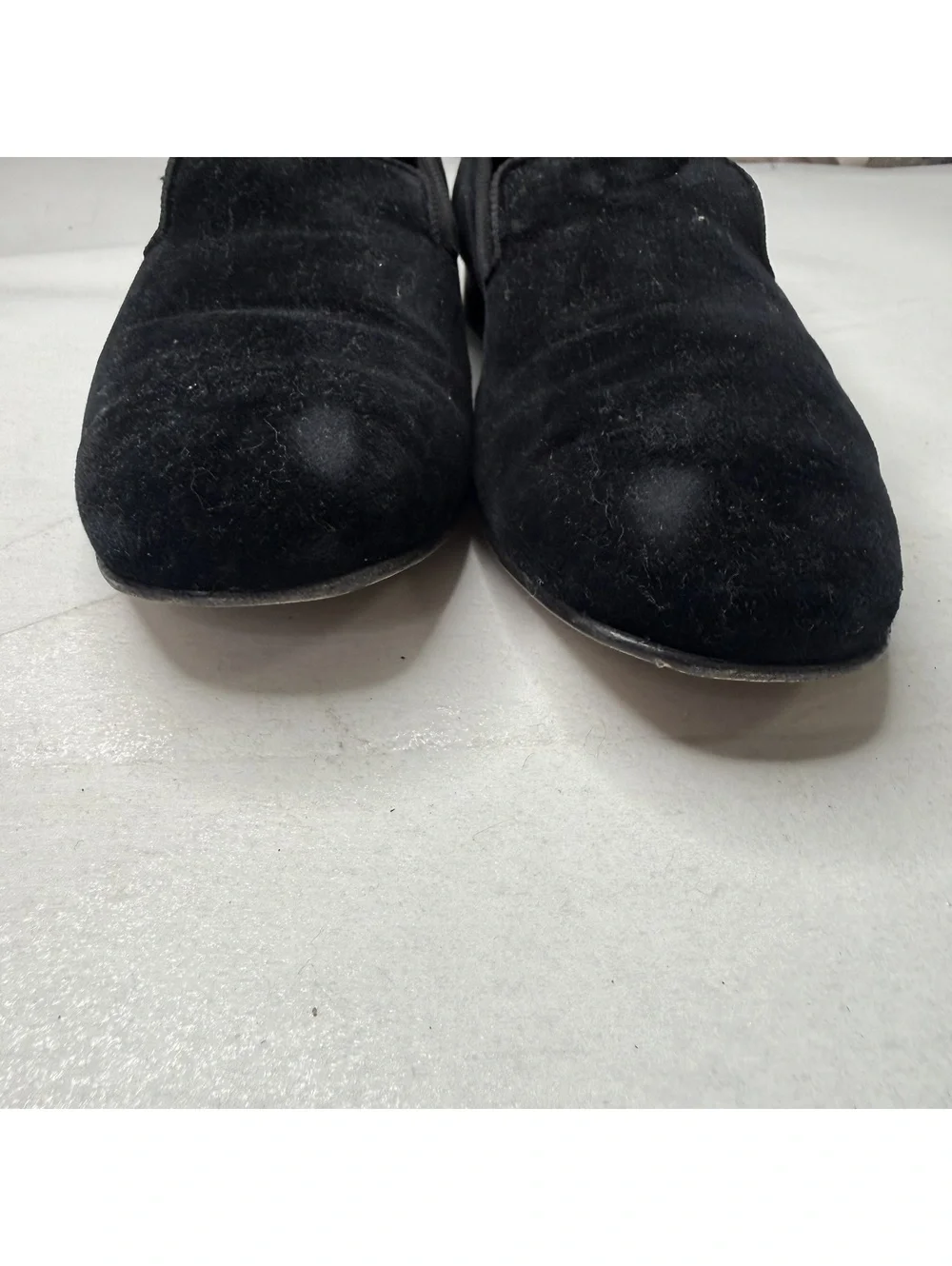 N/A quilted black