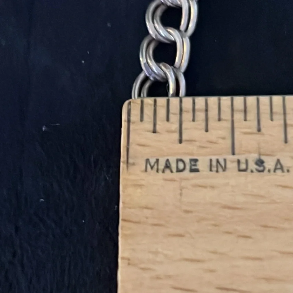 925 Sterling Silver good light