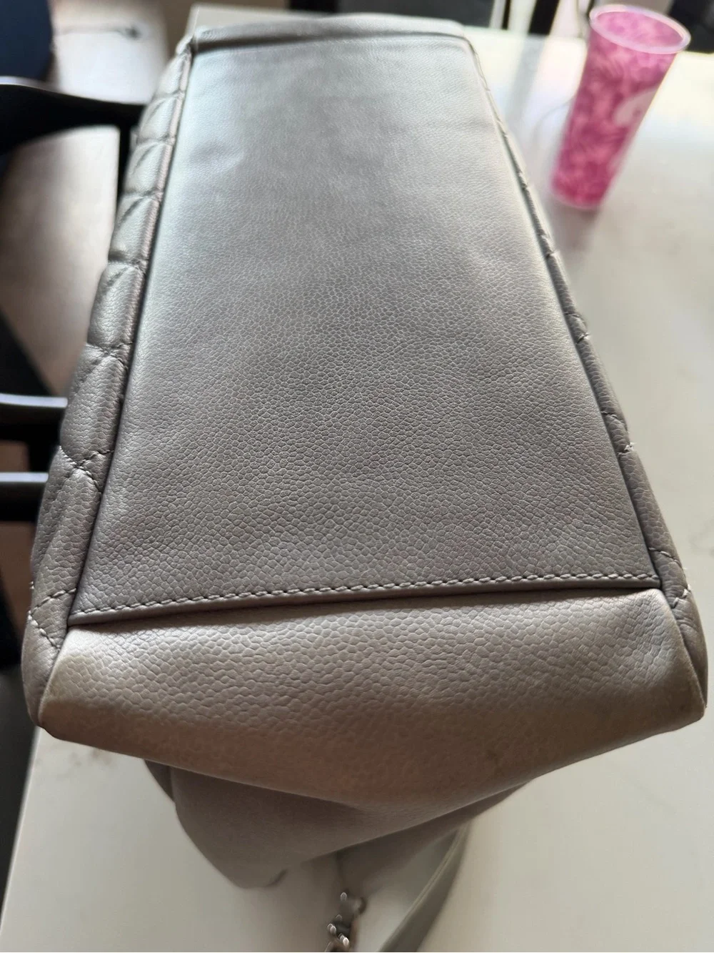 CHANEL gris size satin