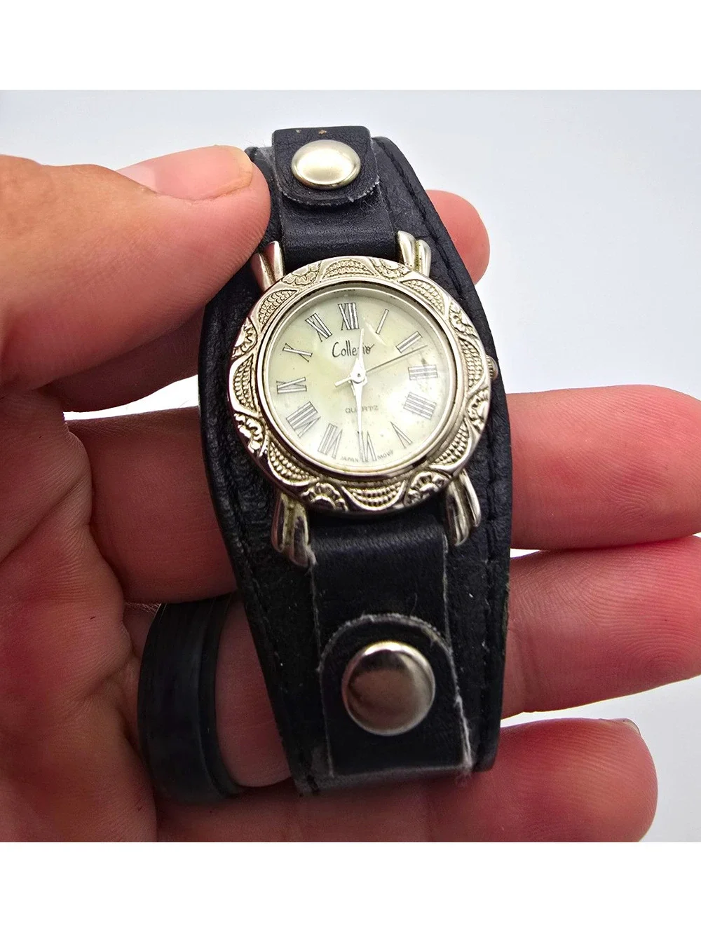 Collezio Women’s Quartz Analog Watch White Roman Dial Silver Case Black Leather
