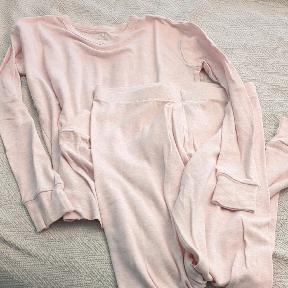 GAP Light Pink Two-Piece Long Sleeve Organic Cotton Soft Pajama Set Girls Sz 14