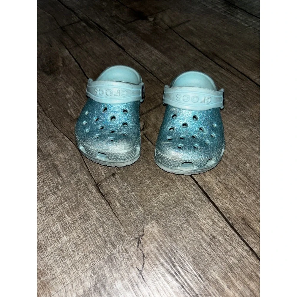 Crocs Kids Classic Glitter Clog Light Blue Sparkle‎ Shoes Size C6