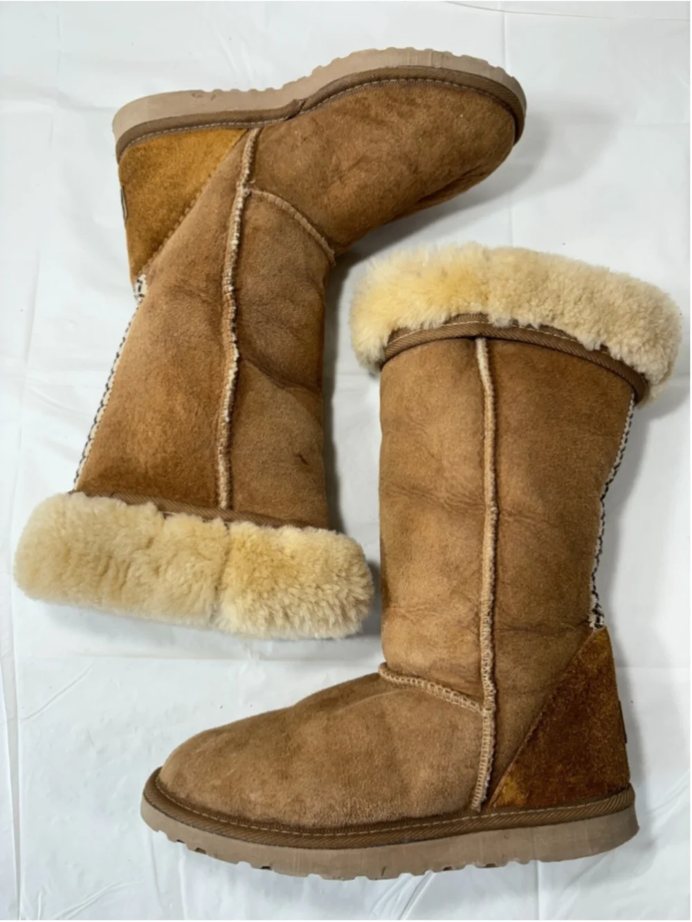 Ugg classic tall Tan Suede Leather Boots Size 6