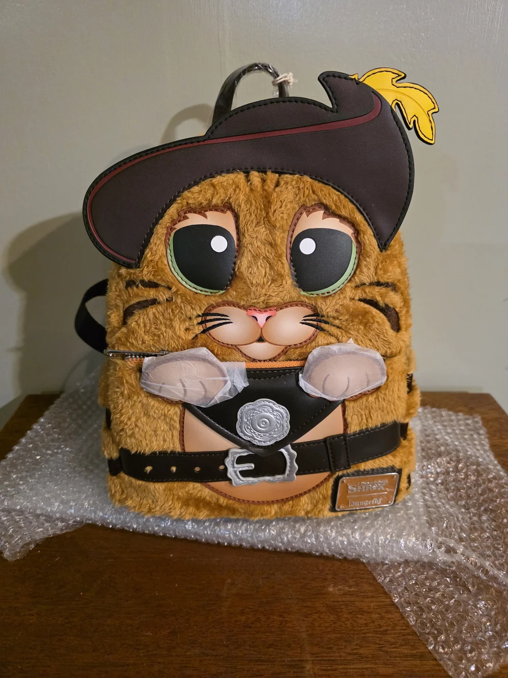 Loungefly Puss in Boots Plush Cat Mini Backpack - Brown