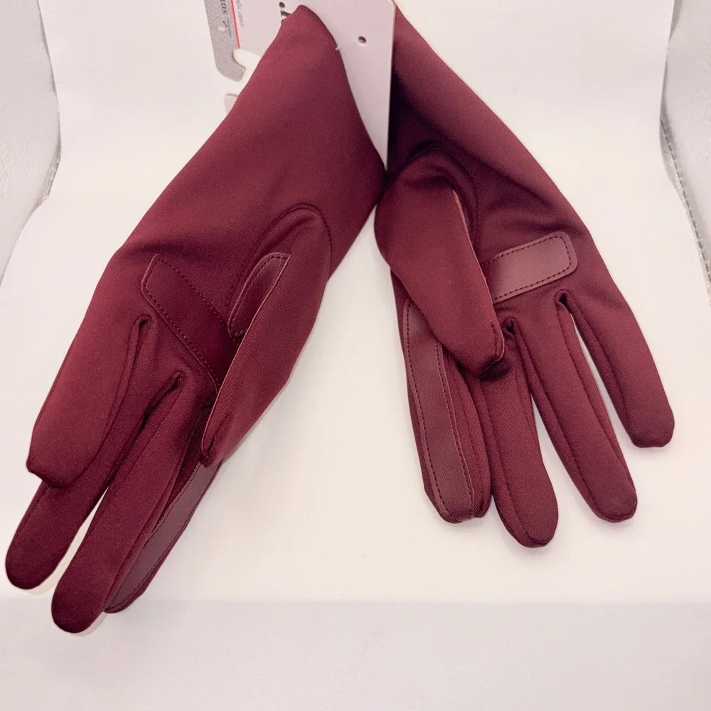 isotoner smarttouch gloves