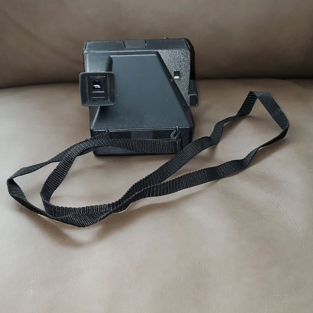 Polaroid instant camera