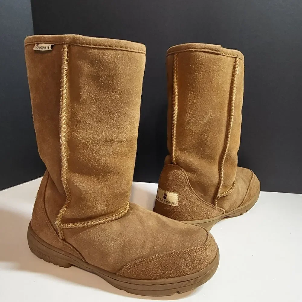 BearPaw tall tan