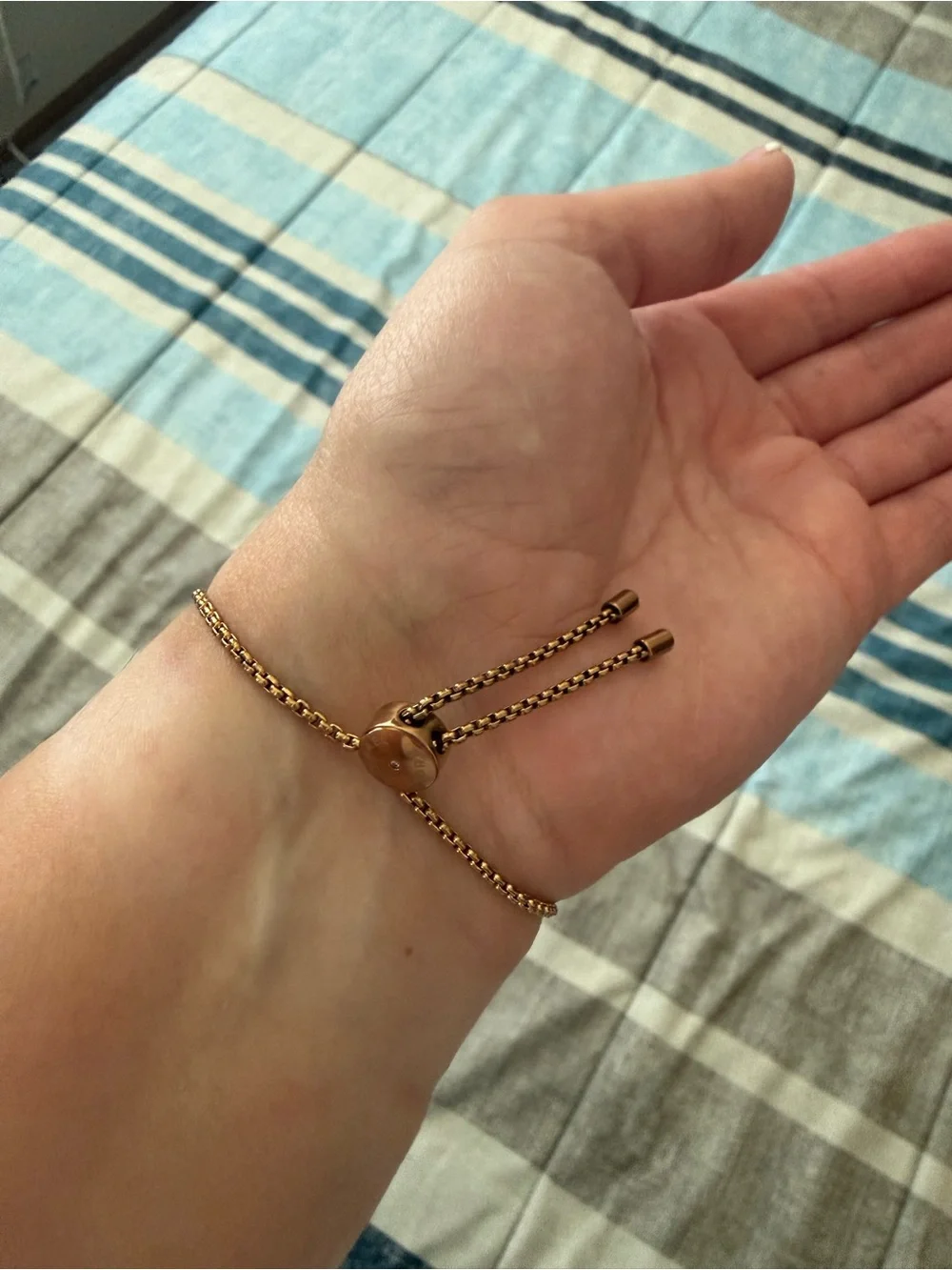 Michael Kors elegant gold
