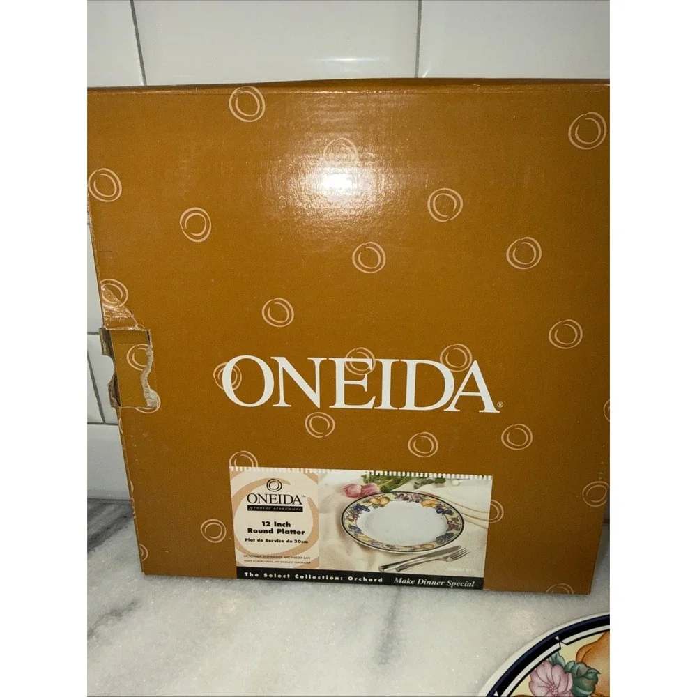 Oneida vintage orchard