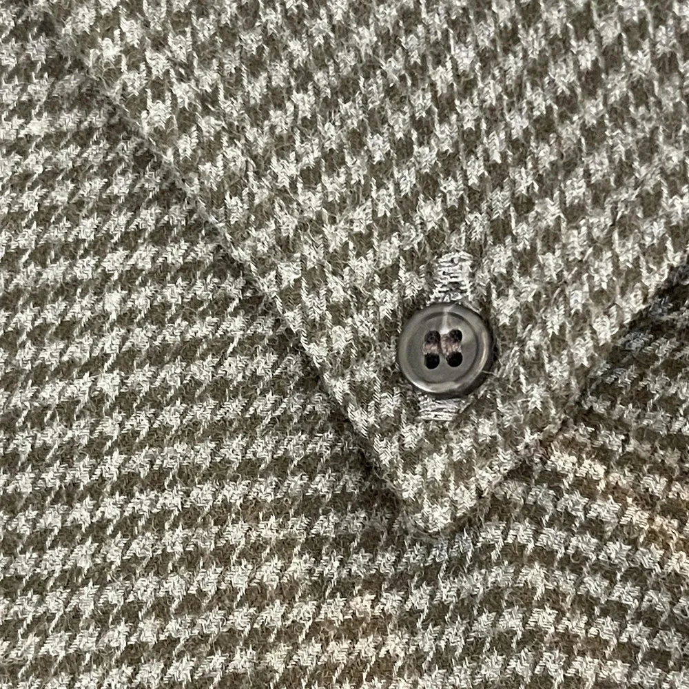 Banana Republic brand banana