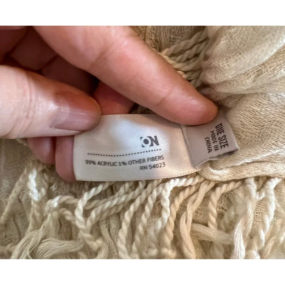 Old Navy lightweight wrap