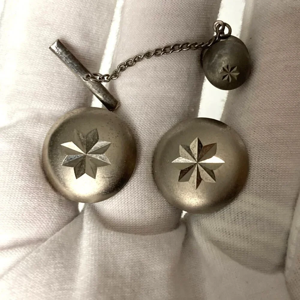 Unbranded vintage cufflinks