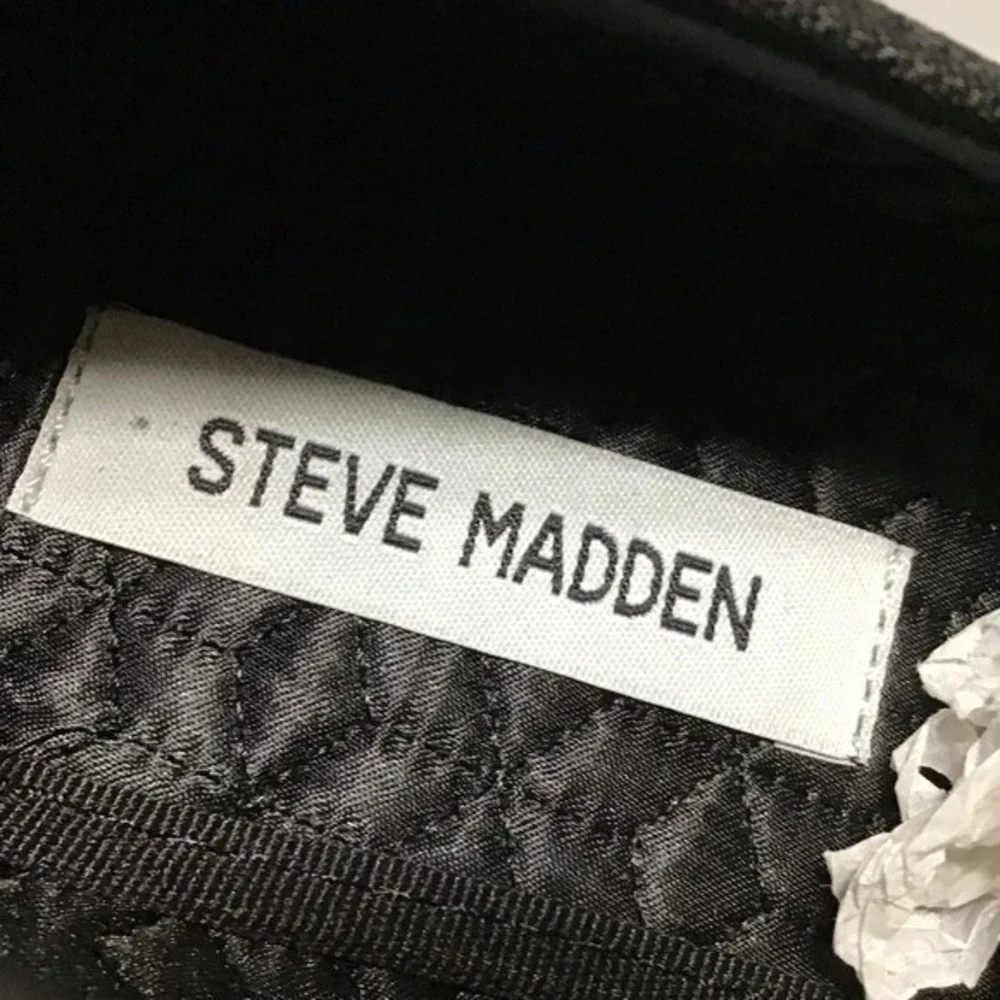 Steve Madden step into
