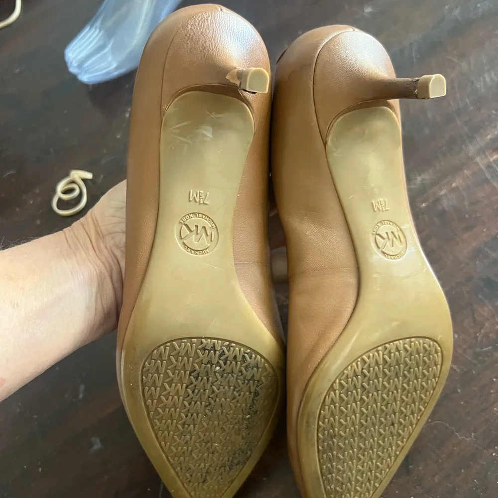 Michael Kors chic brown