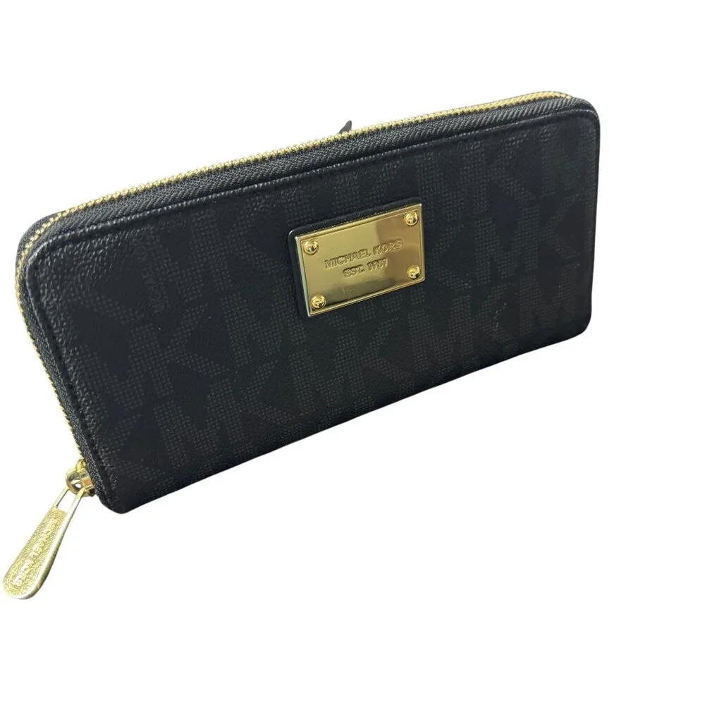 Michael Kors Jet Set Zip-Around Wallet Black Logo Pattern‎ Gold Hardware