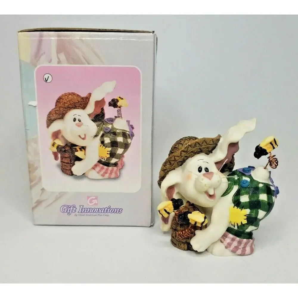 Vintage Easter‎ Eggsravaganza Whisker Bunnies Statue New in Box U77/20