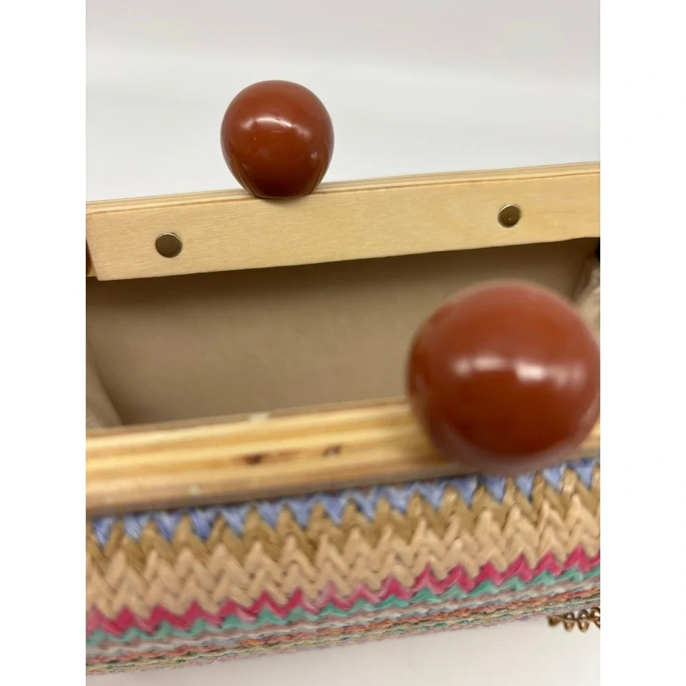 Unbranded woven straw