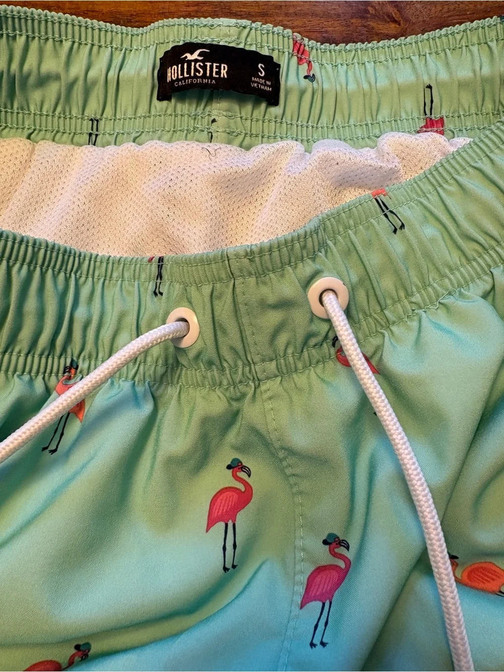 Hollister days elastic fit