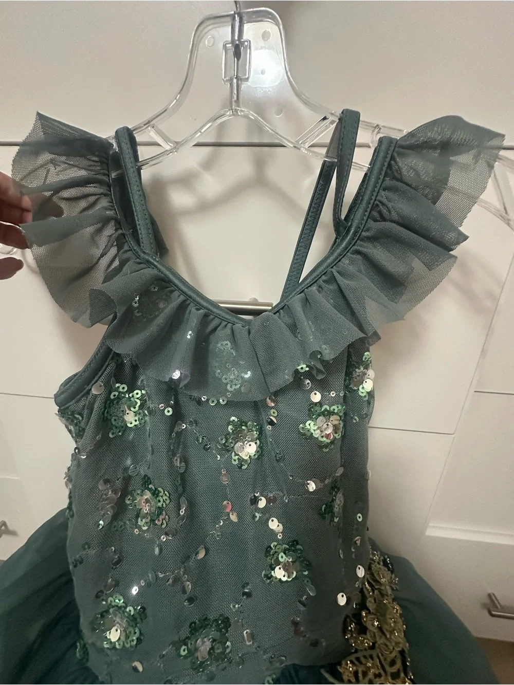 N/A sparkling green
