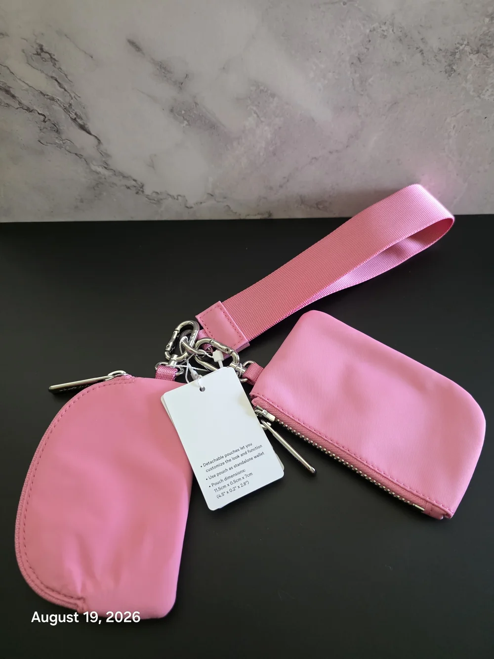lululemon athletica detachable pouches