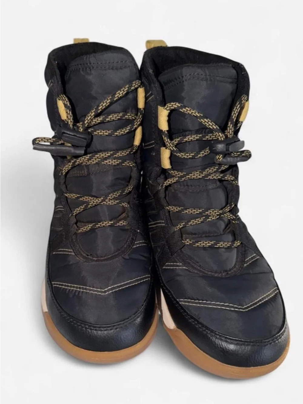 Sorel insulated lace
