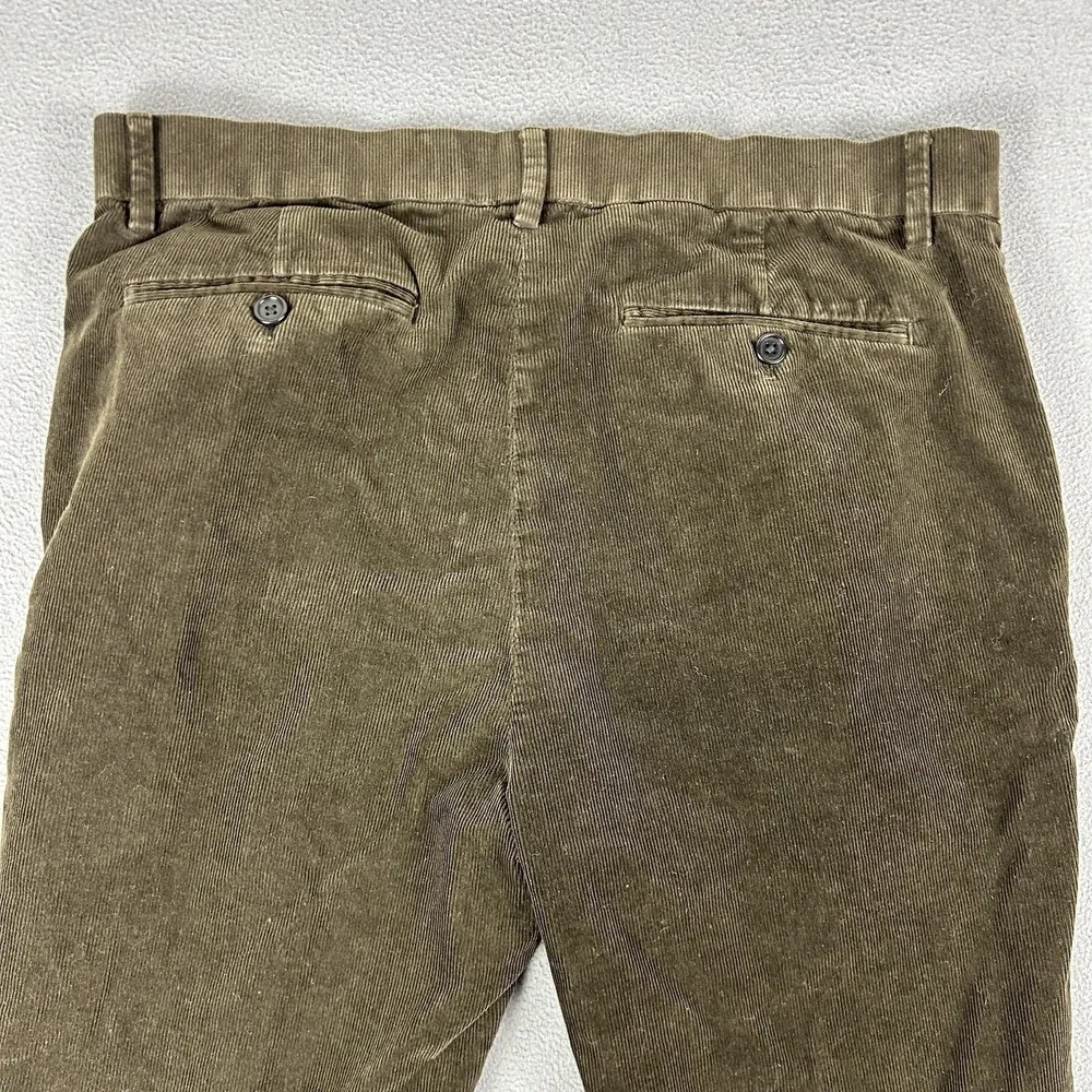 Banana Republic brand banana