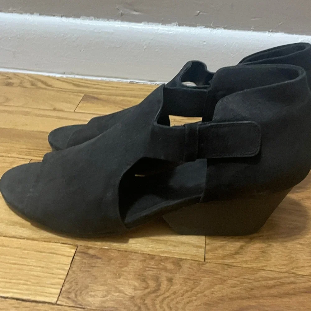Eileen Fisher eileen fisher