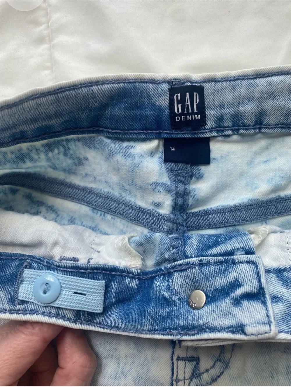 GAP light blue