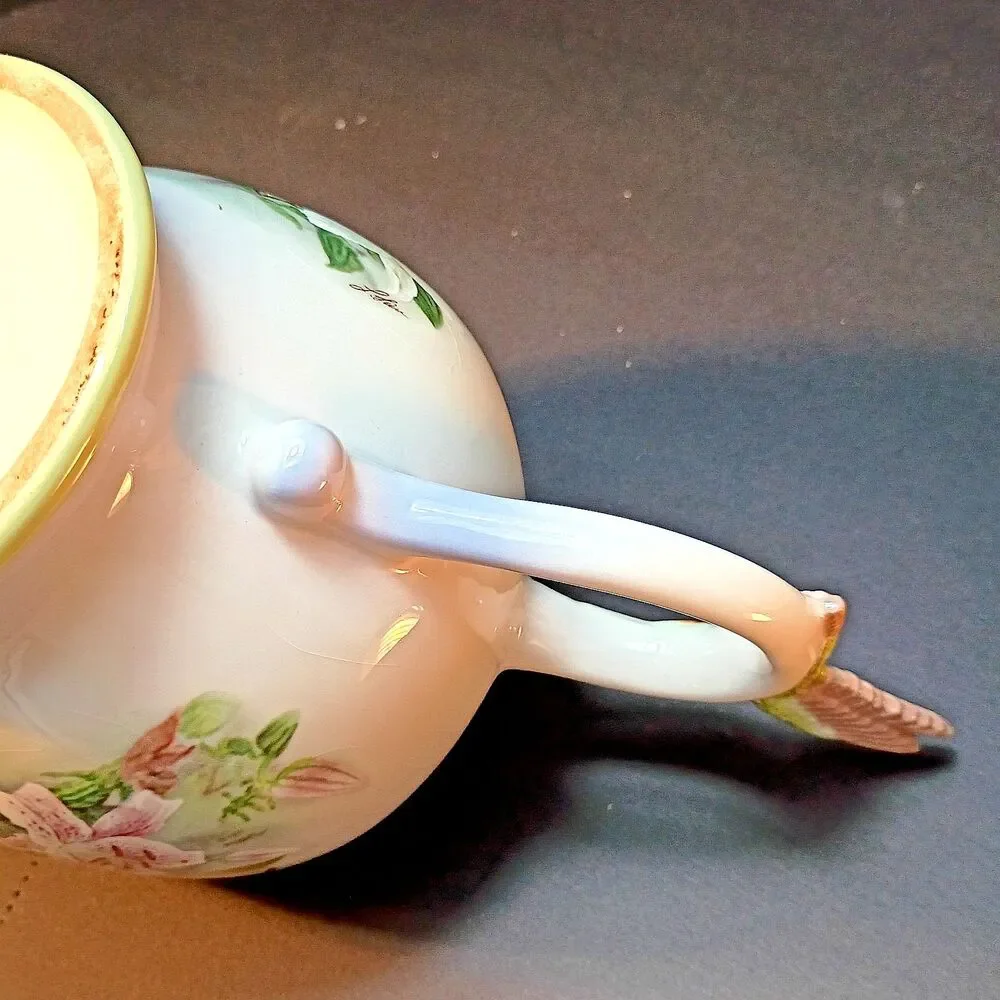 Lena Licl *creamy white