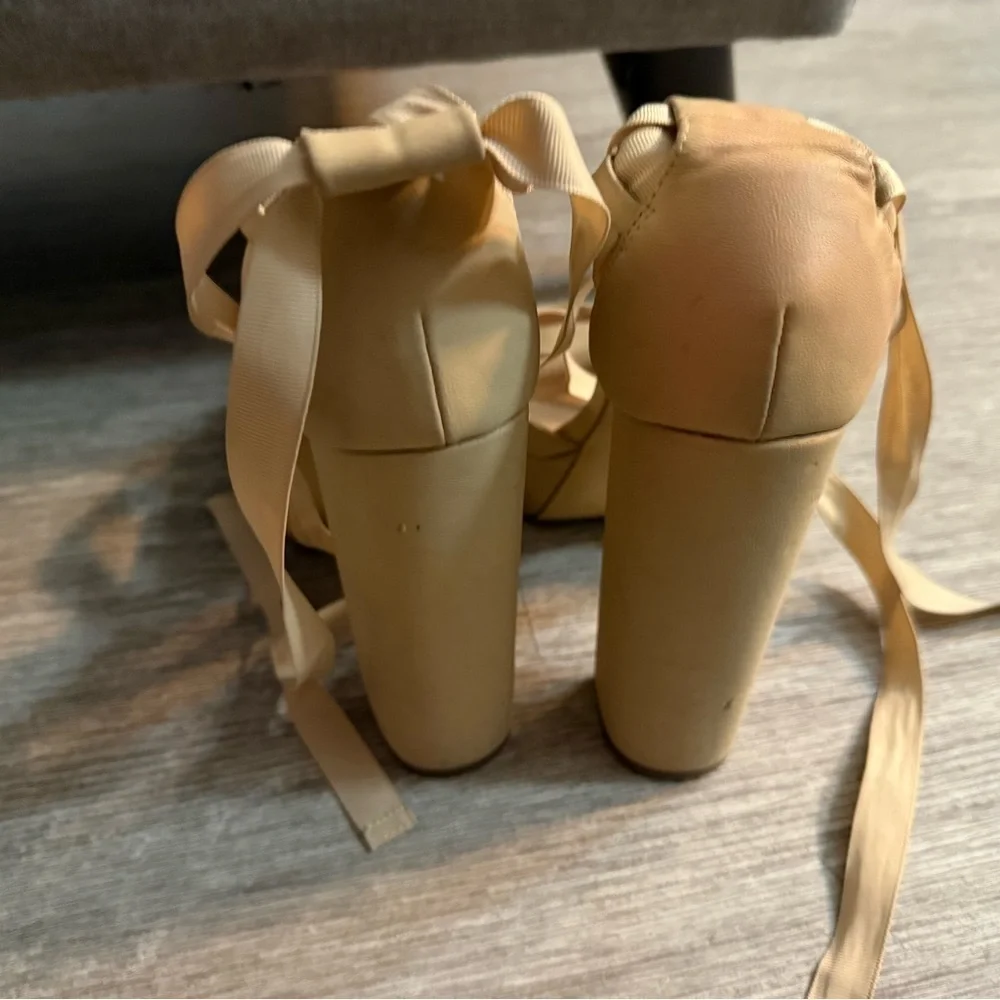 Call It Spring nude tie