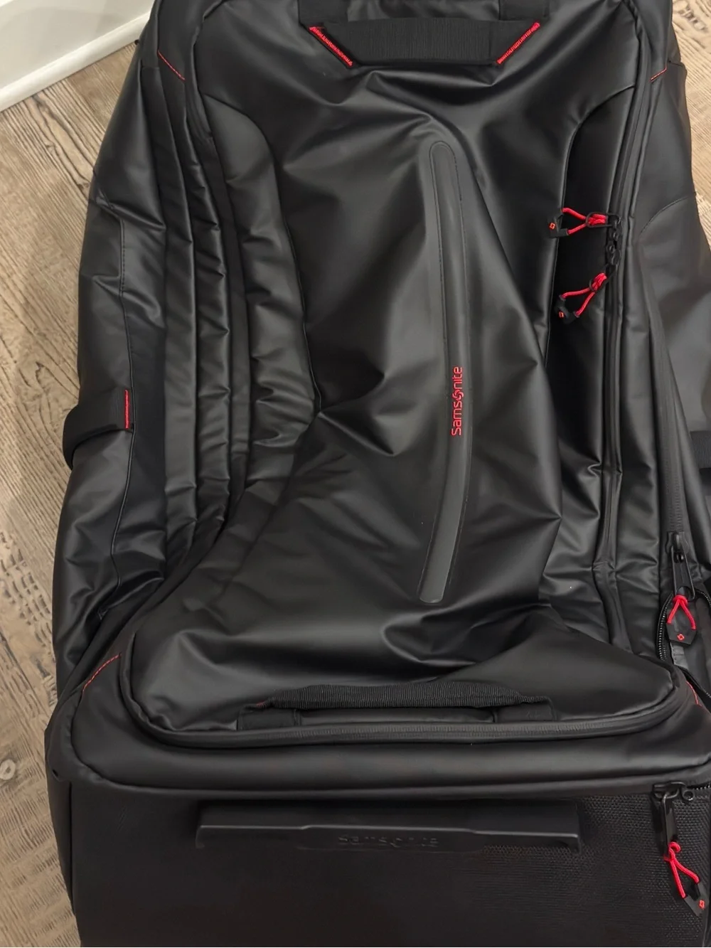 Samsonite large rolling