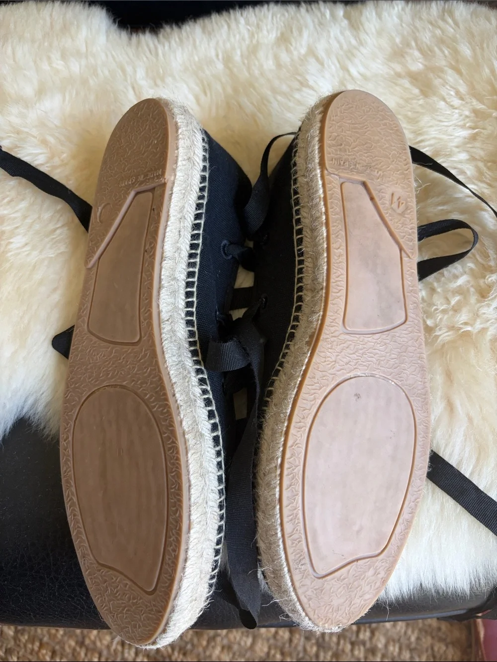 Maeve classic black