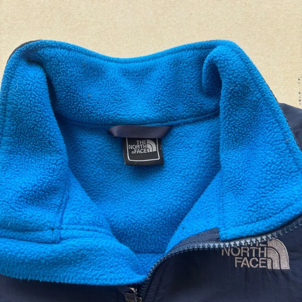 The North Face flaws zippered #outdoorwear