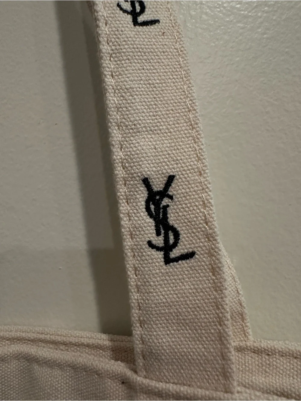 Yves Saint Laurent simple cream