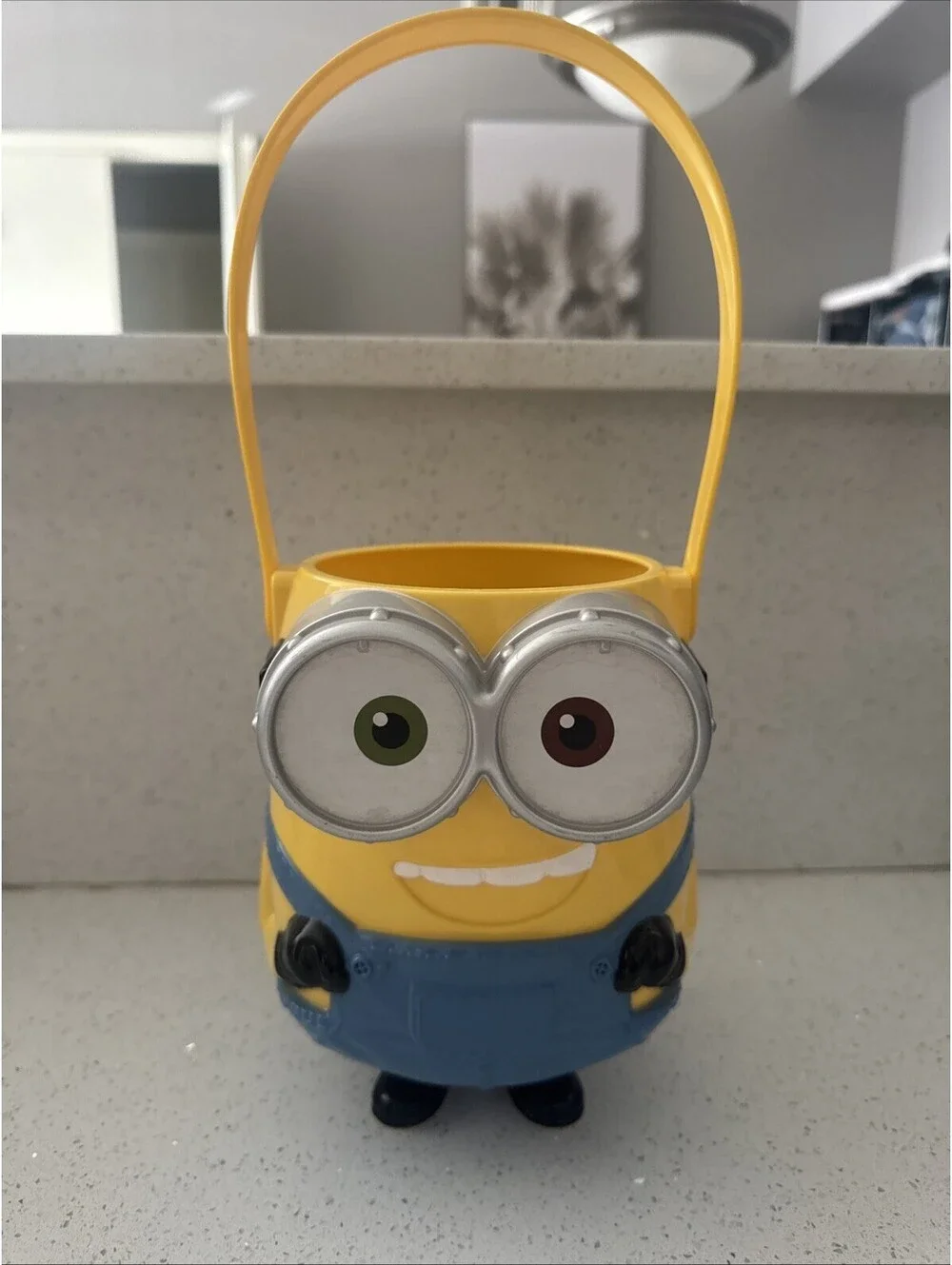 Despicable Me Trick Or Treat Halloween Minion Candy Basket Bucket