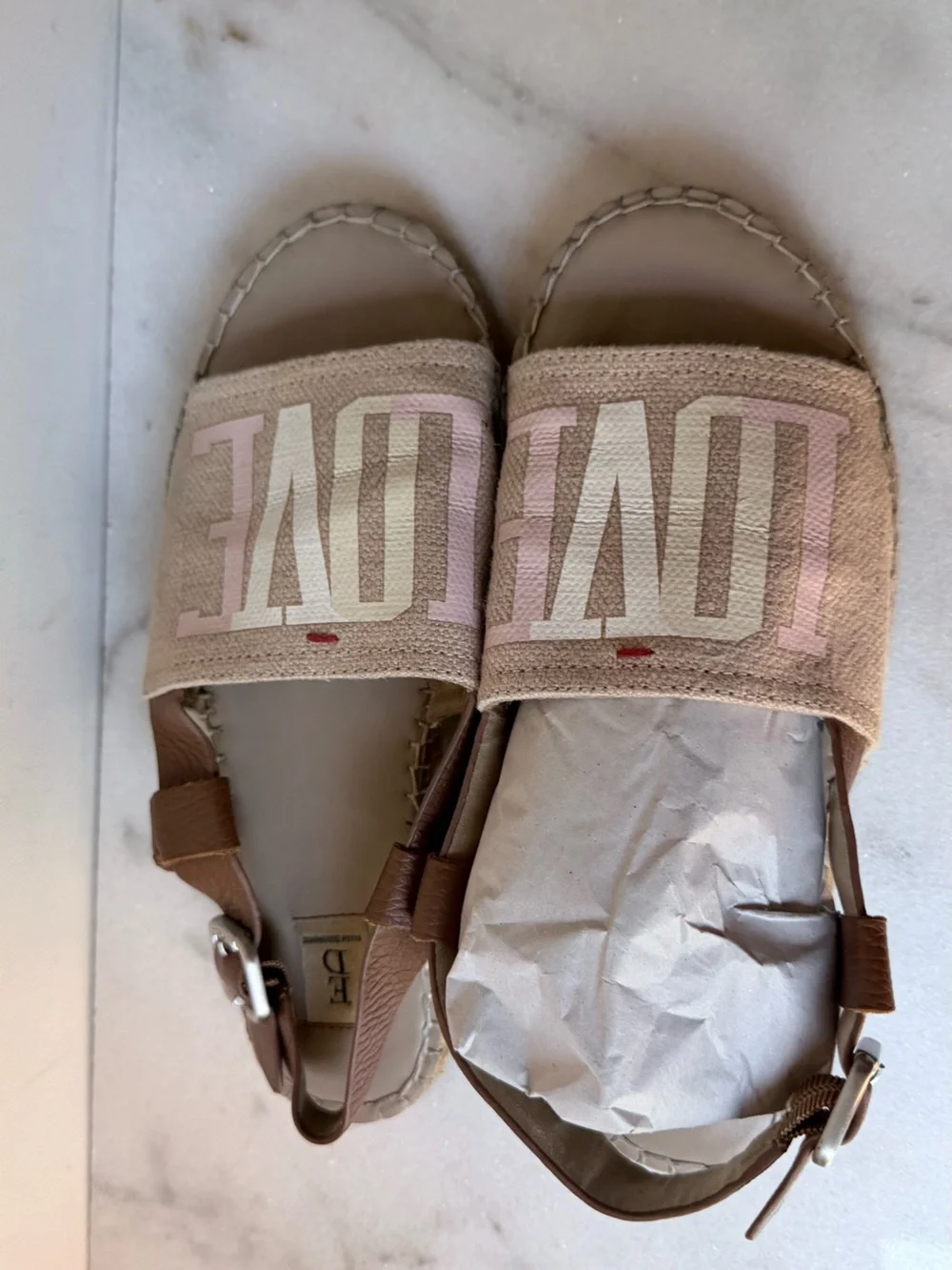 N/A comfortable beige