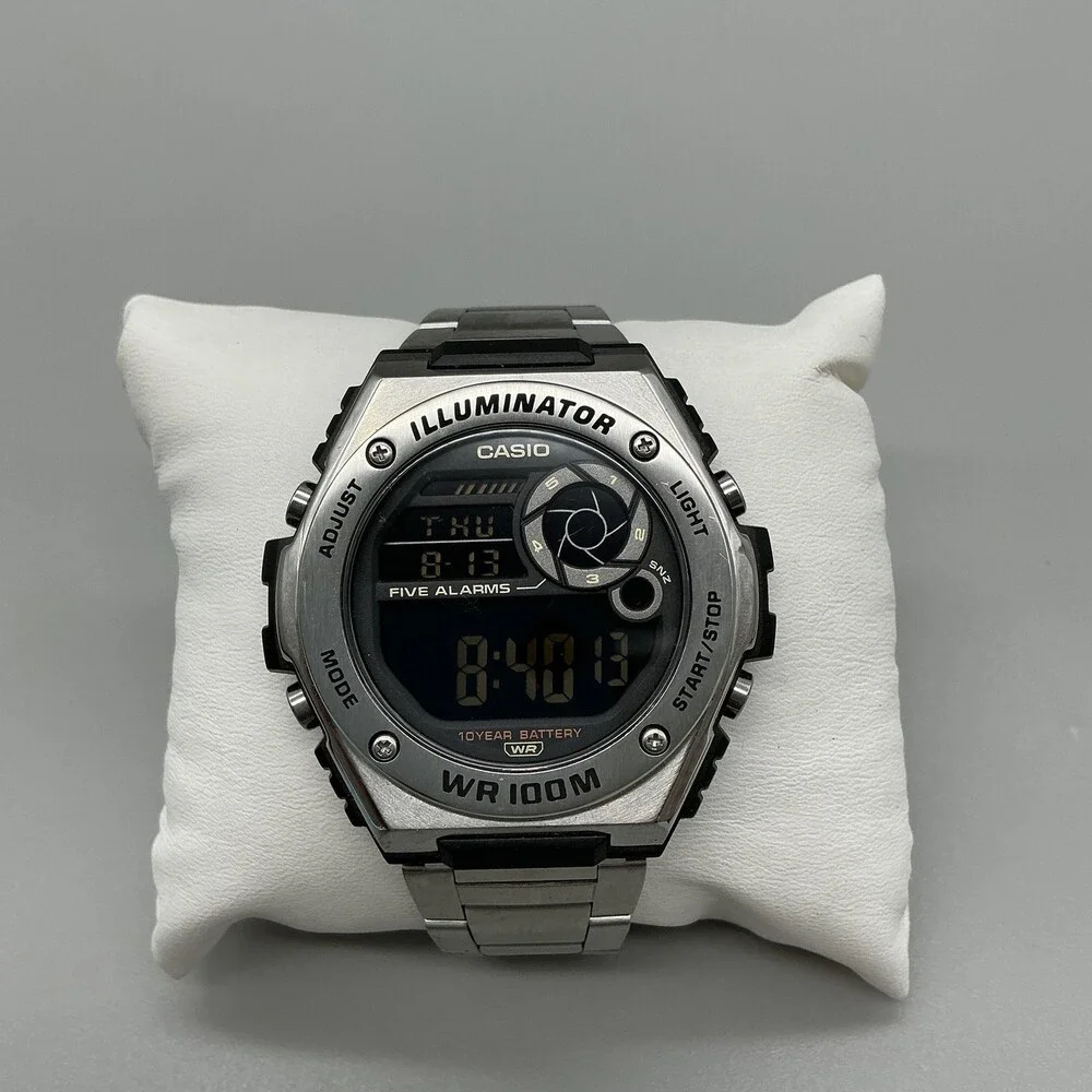 Casio see photos