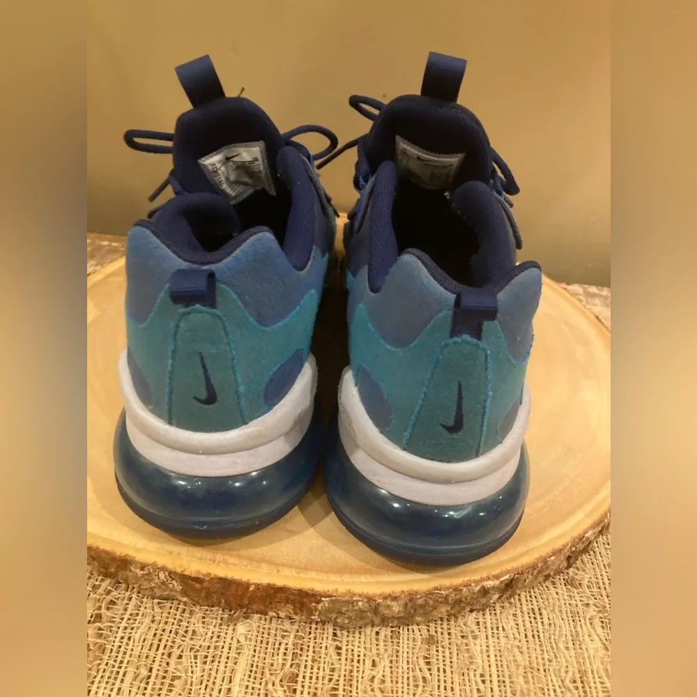 Nike these iconic