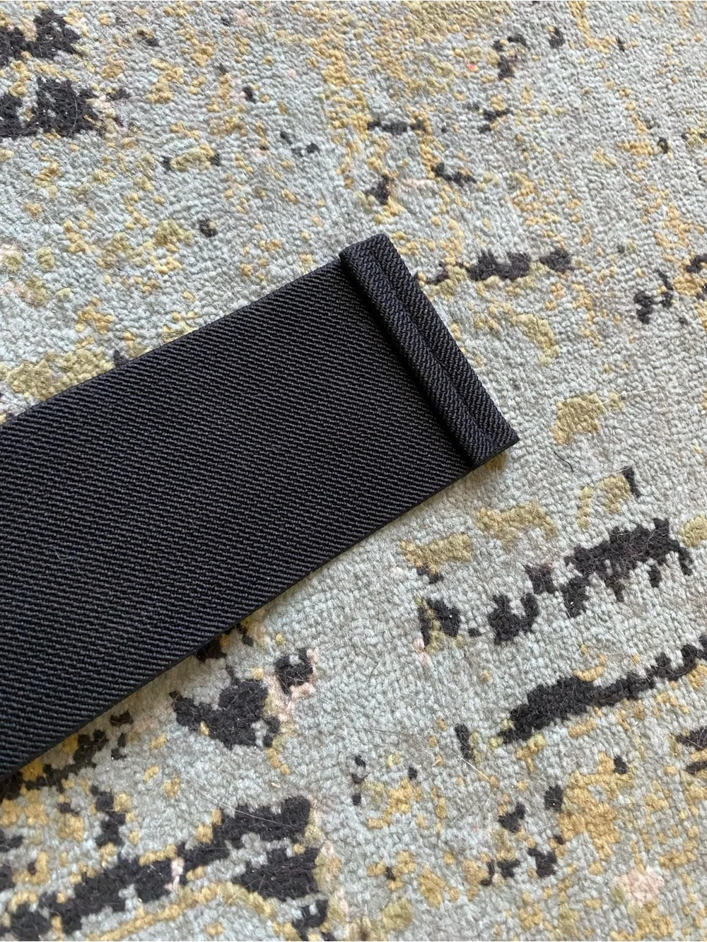 N/A stylish black