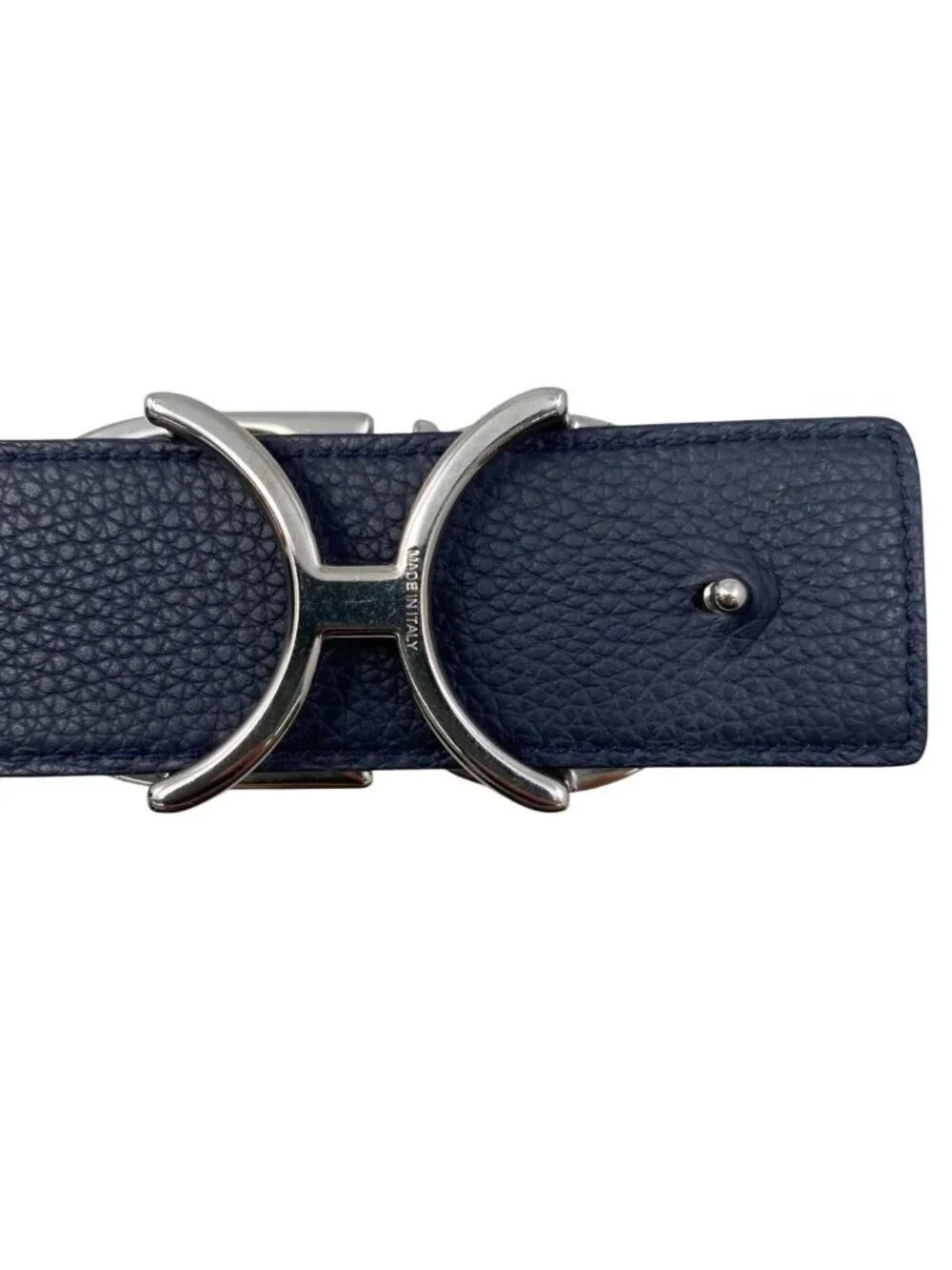 Dior need accessories